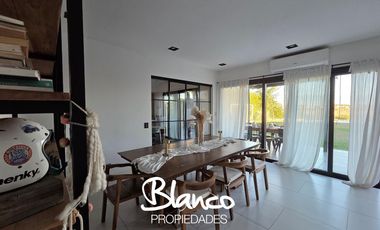 Casa en Alquiler en San Gabriel, Villanueva, Tigre, G.B.A. Zona Norte, Argentina