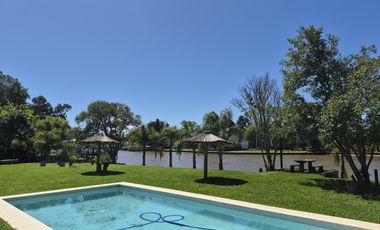5.000 m2 sobre Rio Lujan. Zonificación E, apto múltiples usos. Venta o alquiler anual o temporal.