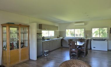 5.000 m2 sobre Rio Lujan. Zonificación E, apto múltiples usos. Venta o alquiler anual o temporal.