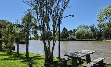 5.000 m2 sobre Rio Lujan. Zonificación E, apto múltiples usos. Venta o alquiler anual o temporal.