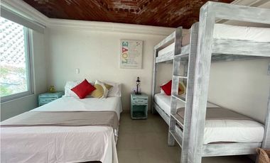 Casa Seminueva Moderna en RENTA Amueblada al Norte de Cvc