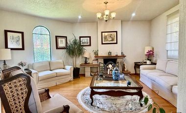 Casa en Venta, Hacienda Valle Escondido, 4 Recámaras