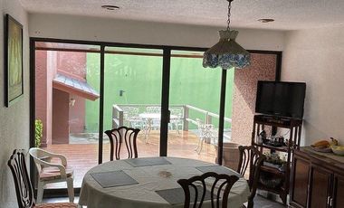 Casa en venta en Pedregal de San Francisco.