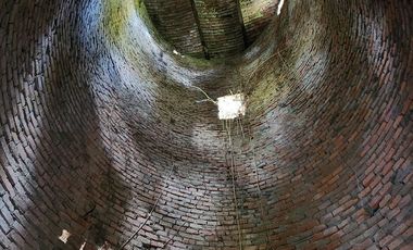 Terreno con casa en venta en Ajijic con frente al Lago de Chapala