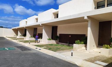 TownHouses  en venta  en NOVA Temozon Norte