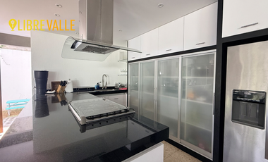 CASA EN VENTA EN AVADARO VALLE DE BRAVO - CASA EUGENIA