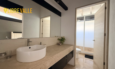 CASA EN VENTA EN AVADARO VALLE DE BRAVO - CASA EUGENIA