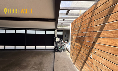 CASA EN VENTA EN AVADARO VALLE DE BRAVO - CASA EUGENIA