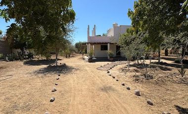 CASA EN RENTA EN VILLAS DE LA PAZ