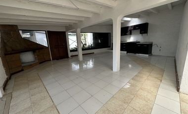 RENTA CASA ESTILO CABAÑA FINCAS DE SAYAVEDRA ATIZAPAN DE ZARAGOZA