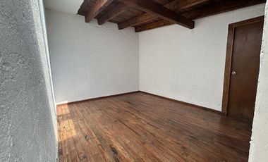 RENTA CASA ESTILO CABAÑA FINCAS DE SAYAVEDRA ATIZAPAN DE ZARAGOZA