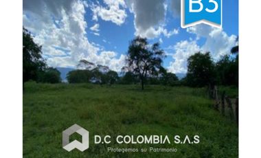 VENTA DE LOTE EN EL BARRIO LAS MALVINAS DE VILLAVICENCIO - META