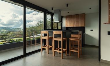 Arriendo apartamento amoblado en el Alto de las Palmas