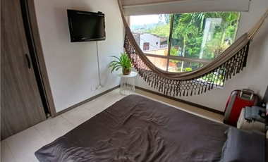 CASA EN SECTOR EL ATRAVESADO - ENVIGADO