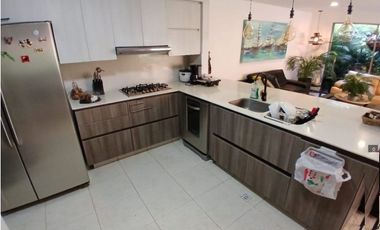 CASA EN SECTOR EL ATRAVESADO - ENVIGADO