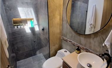 CASA EN SECTOR EL ATRAVESADO - ENVIGADO