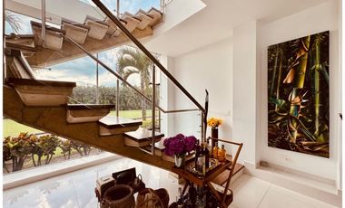 Hermosa Casa Campestre en Cerritos
