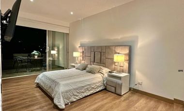 CASA SECTOR ALTO DE LAS PALMAS - POBLADO