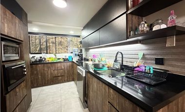 Apartamento en Venta en Medellín en Altos del Poblado