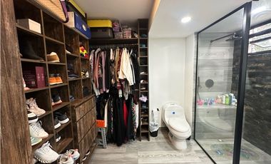 Apartamento en Venta en Medellín en Altos del Poblado