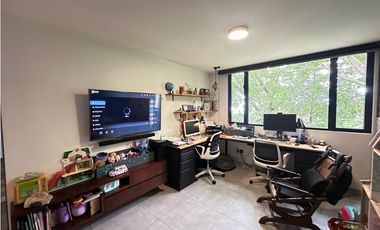 Apartamento en Venta en Medellín en Altos del Poblado