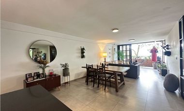 Apartamento en Venta en Medellín en Altos del Poblado