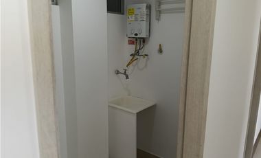 ARRIENDO APARTAMENTO EN SABANETA-AVES MARIAS 75mts