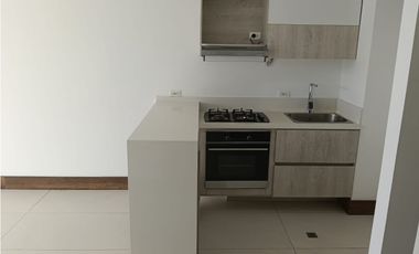 ARRIENDO APARTAMENTO EN SABANETA-AVES MARIAS 75mts