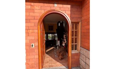 ¡SE VENDE HERMOSA CASA  ESQUINERA EN CONJUNTO CERRADO PINARES!