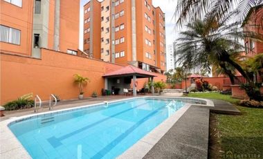 ¡SE VENDE HERMOSA CASA  ESQUINERA EN CONJUNTO CERRADO PINARES!