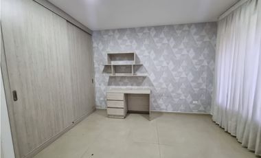 VENTA DE CASA EN CONDOMINIO VERDE ALFAGUARA JAMUND VALLE