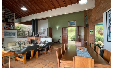 CASA SECTOR ALTOS DEL POBLADO - POBLADO