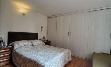Apartamento en Venta en Medellín sector Loma Los bernal