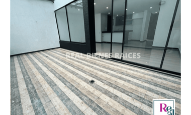 CASA EN ARRIENDO  Canon: $3.250.000 Cerca al mall cuidad jardin