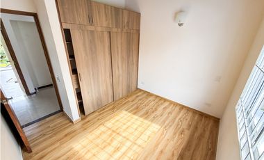 CASA EN ARRIENDO   Cerca al mall cuidad jardin