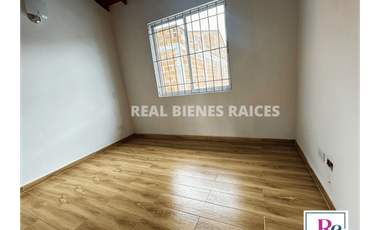 CASA EN ARRIENDO  Canon: $3.250.000 Cerca al mall cuidad jardin