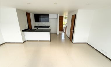 CASA EN ARRIENDO   Cerca al mall cuidad jardin