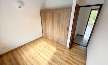 CASA EN ARRIENDO   Cerca al mall cuidad jardin