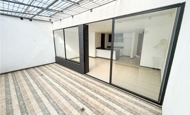 CASA EN ARRIENDO   Cerca al mall cuidad jardin