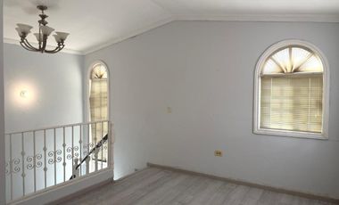 CASA EN VENTA EL ROBLE SAN NICOLAS