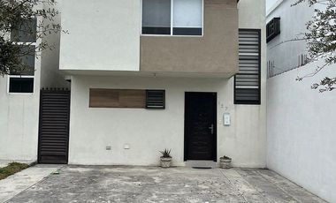 CASA EN RENTA ZONA APODACA NUEVO LEÓN