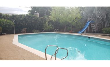 Casa de 6 hab y piscina en venta barrio La Magdalena - Girardot,