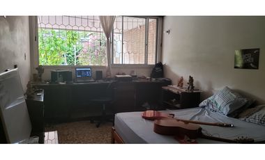 Casa de 6 hab y piscina en venta barrio La Magdalena - Girardot,