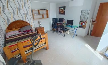 VILLA EL SALVADOR - VENTA DEPARTAMENTO REMODELADO - ÁREA 128 m2