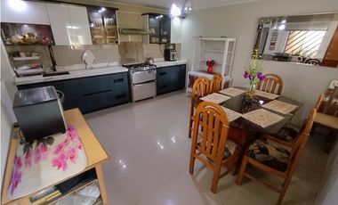 VILLA EL SALVADOR - VENTA DEPARTAMENTO REMODELADO - ÁREA 128 m2
