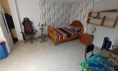 VILLA EL SALVADOR - VENTA DEPARTAMENTO REMODELADO - ÁREA 128 m2