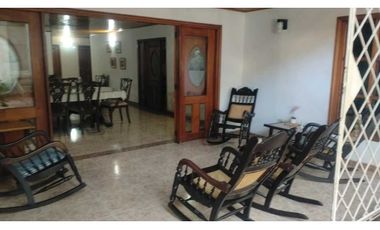 Casa Multifamiliar Av.del Libertador 005K