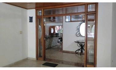 Casa Multifamiliar Av.del Libertador 005K