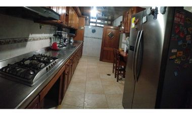 Casa Multifamiliar Av.del Libertador 005K