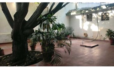 Casa Multifamiliar Av.del Libertador 005K